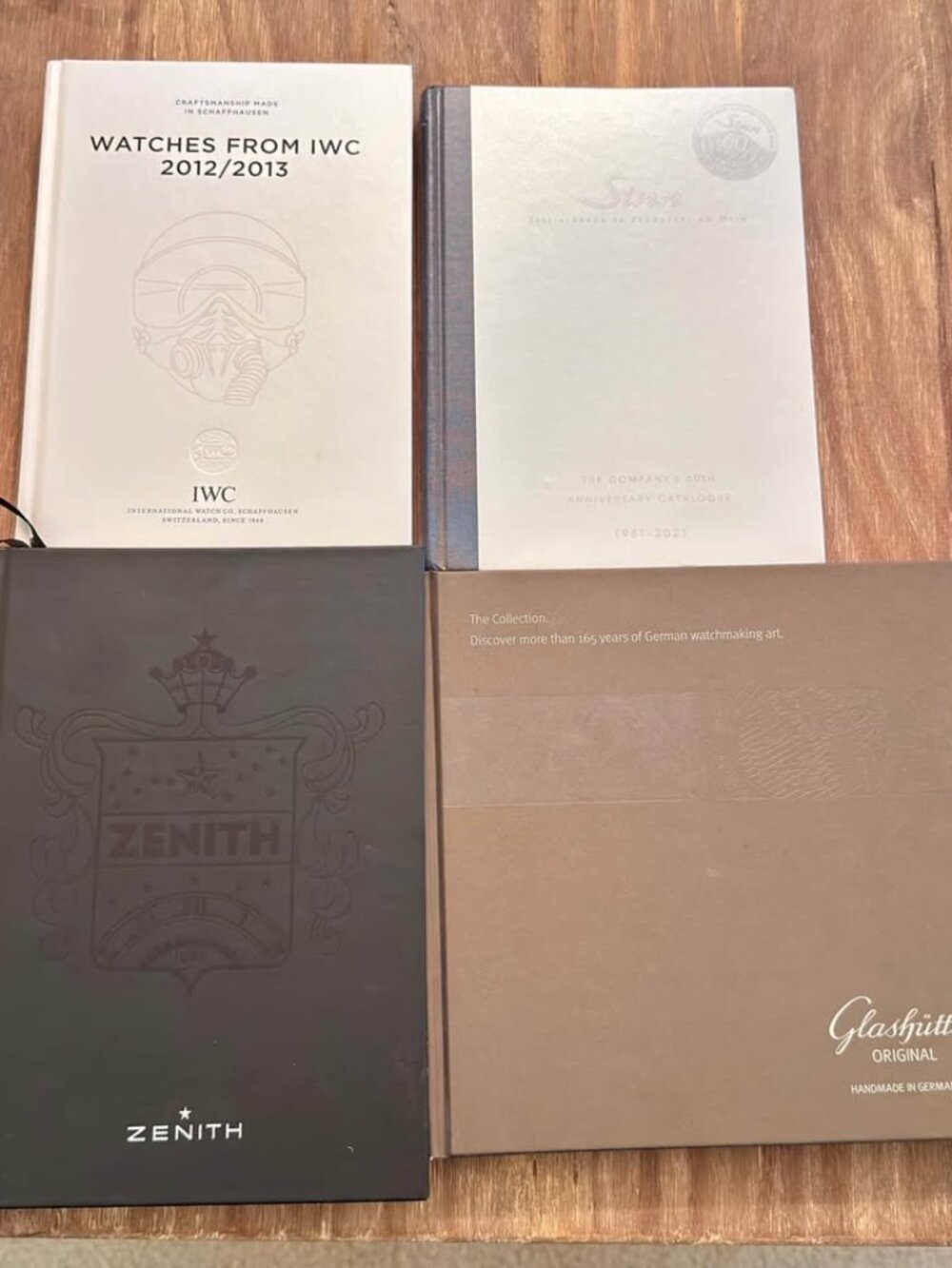 Hardcover Timepiece Catalogues / Books